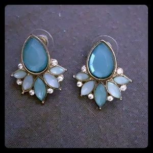Blue gemmed studs